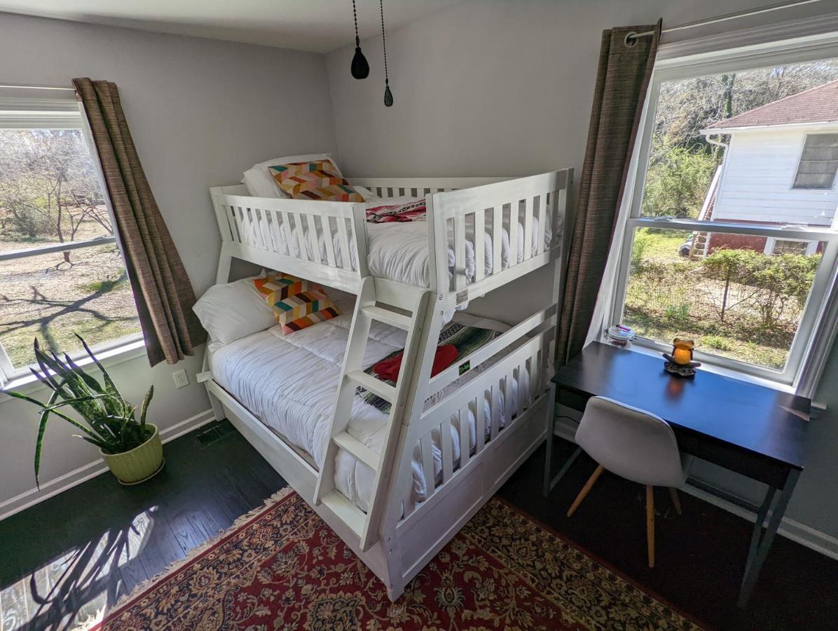 eKstasis Hostel&Urban Farm Atlanta Bagian luar foto